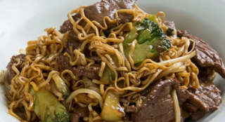 Producto Chaumin con carne