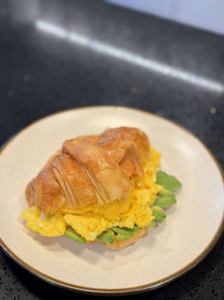 Producto Croissant Huevo Palta