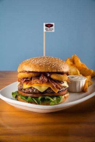 Producto Roof Burger + Papas
