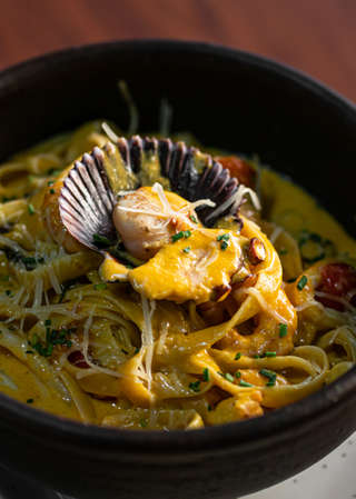 Producto Fettuccini a la Huancaína con Mariscos