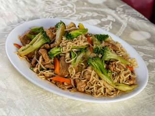 Producto Chow Mien con Cerdo
