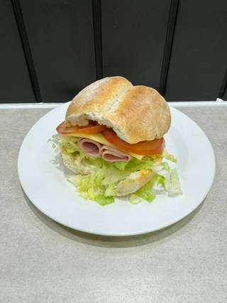 Producto sandwich marraqueta 