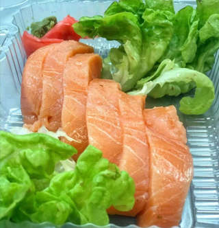 Producto Sashimi Sake 6 Piezas