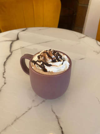 Producto Chocolate caliente con crema Chantilly