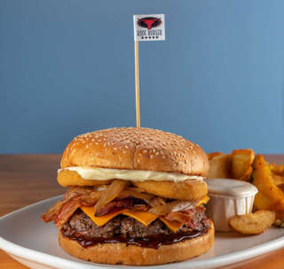 Producto 50% OFF BBQ Burger + Papas