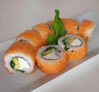 Producto Avocado cheese roll