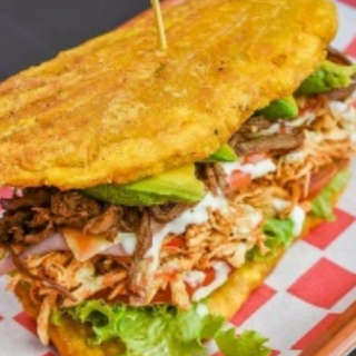 Producto Patacon de Carne 