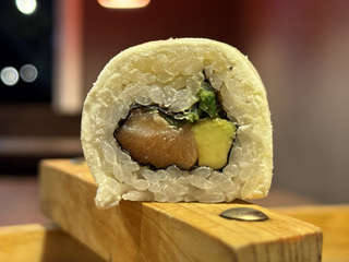 Producto Cheese Roll Sake Salmon