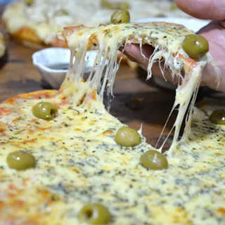 Producto Cuatro Quesos (P38)