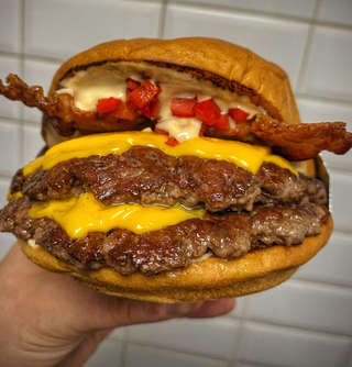 Producto Smoke Shack + Papas + Salsa