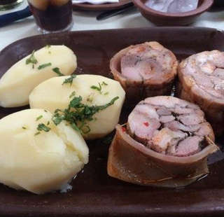 Producto  Arrollado Huaso más tu agregado favorito