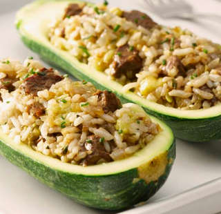 Producto Zapallo italiano relleno más agregado y salsa