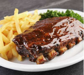 Producto Costillar BBQ más agregado y salsa