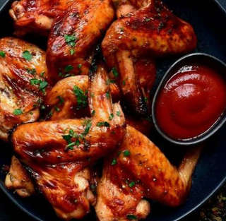 Producto Alitas BBQ y Papas Rusticas