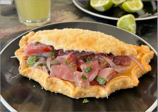 Producto empanada de ceviche